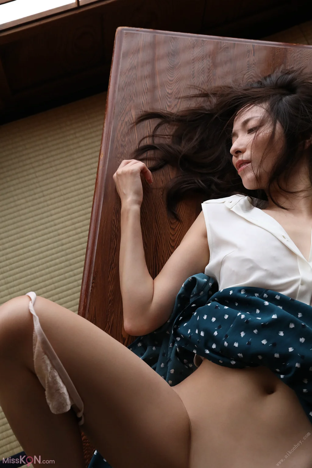 [JP] Rei Toda (戸田れい): 週刊ポストデジタル写真集 夢なら醒めないで (108 photos) – Page 2