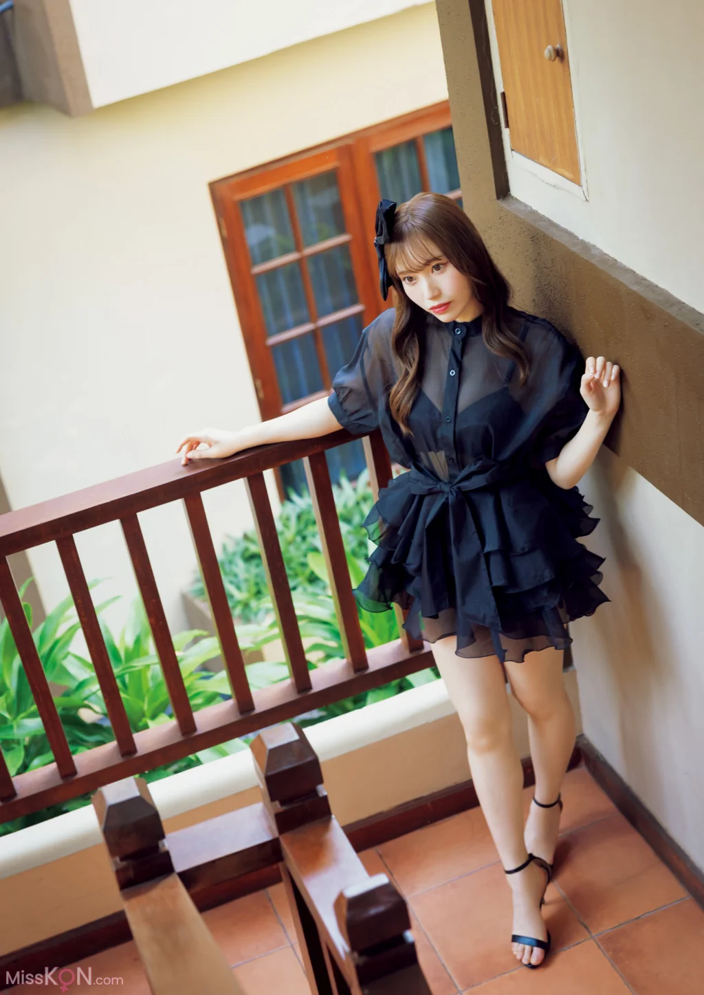 [JP] Saaya Kawagoe (川越紗彩): 2025.10.24 川越紗彩１st写真集 なんとかなるなる【電子特典付き】 (137 photos) – Page 3