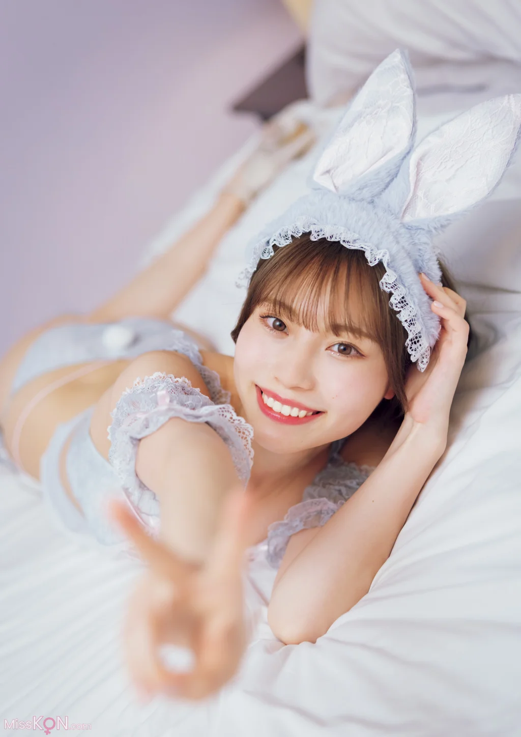 [JP] Saaya Kawagoe (川越紗彩): 2025.10.24 川越紗彩１st写真集 なんとかなるなる【電子特典付き】 (137 photos) – Page 4