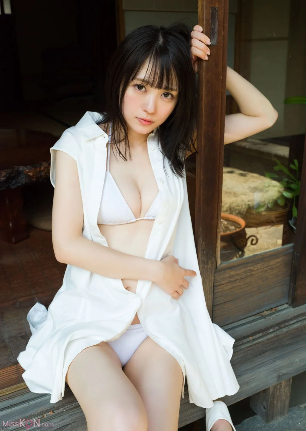[JP] 橋本つむぎ（ЯiMMiR）: 【デジタル限定 YJ PHOTO BOOK】写真集「大阪で一番かわいいアイドル・超凱旋撮！」 (50 photos)