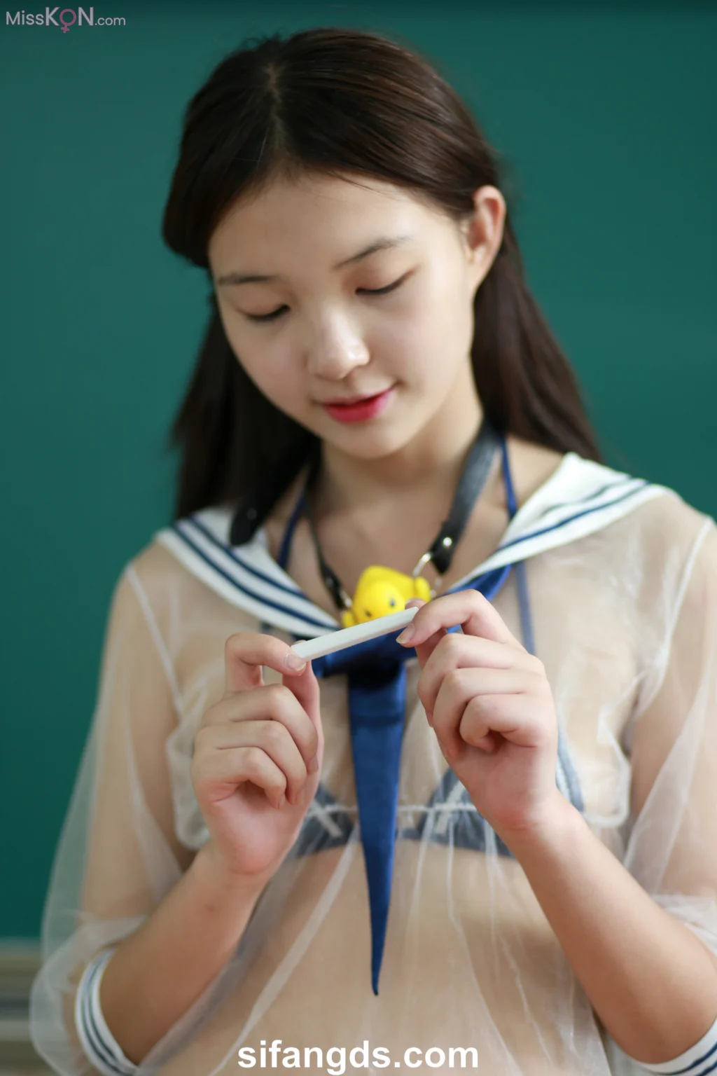 [Private Photoshoot] 小可爱: 隔壁班的那个女孩 白嫩清纯校花 全尺度私拍 (216 photos) – Page 3