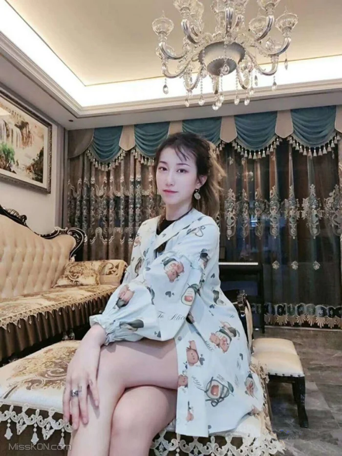 禧阿妹: 极品御姐私拍泄密 露脸高颜气质女神 表里不一极度反差 (40 photos + 61 videos) – Page 2