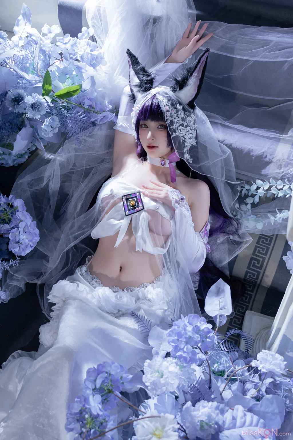 Coser@清水由乃: 碧蓝航线 武藏紫藤花 (51 photos + 1 video) – Page 2