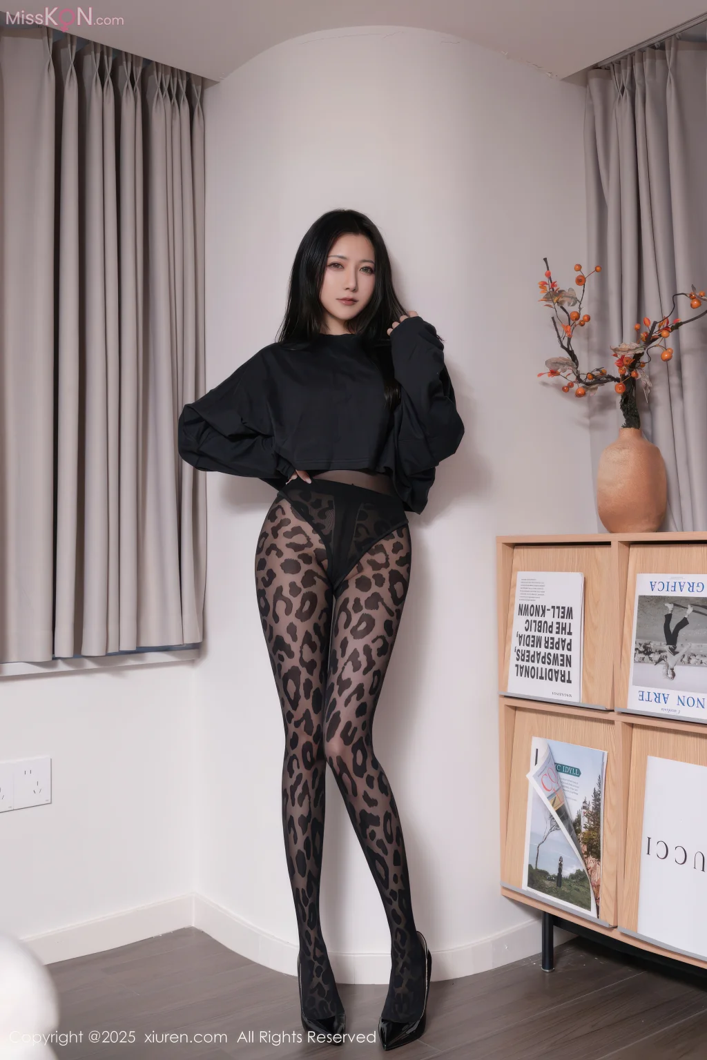 XIUREN No.10938: 鱼子酱Fish (76 photos)