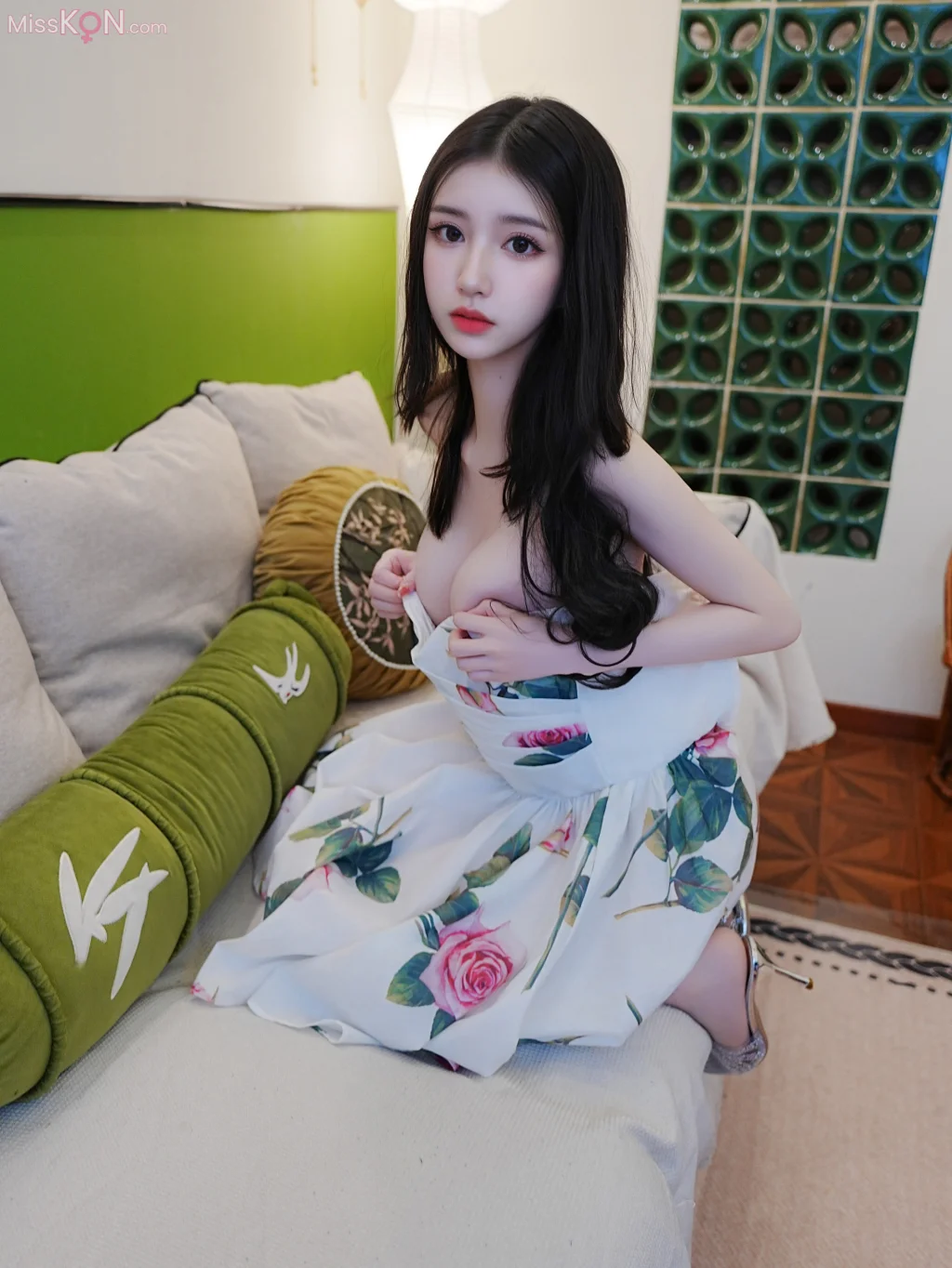 [XR Uncensored] 白小蝶: 肉丝连衣花裙 (87 photos) – Page 2