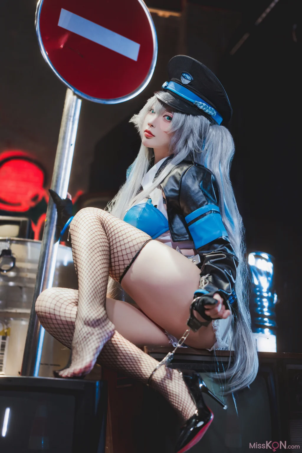 Coser@宮本桜: 交错战线 刃齿女警 (22 photos) – Page 2