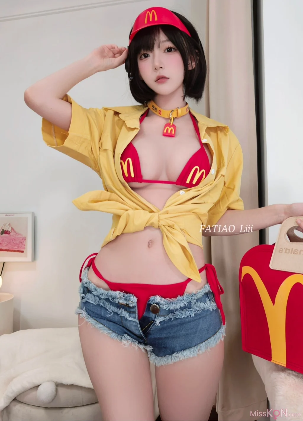 Coser@发条少女 (迷之呆梨): 汉堡堡 (20 photos + 1 video) – Page 2