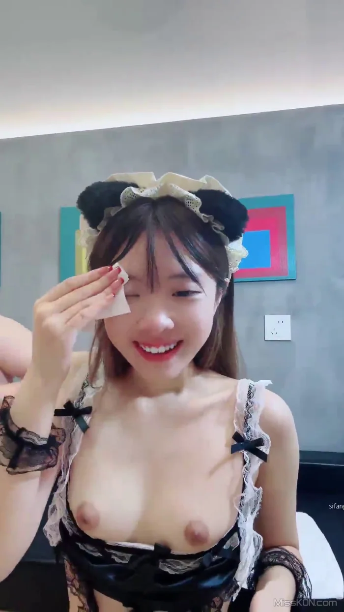 柚子: 稚嫩甜美校花 (44 photos + 5 videos) – Page 2