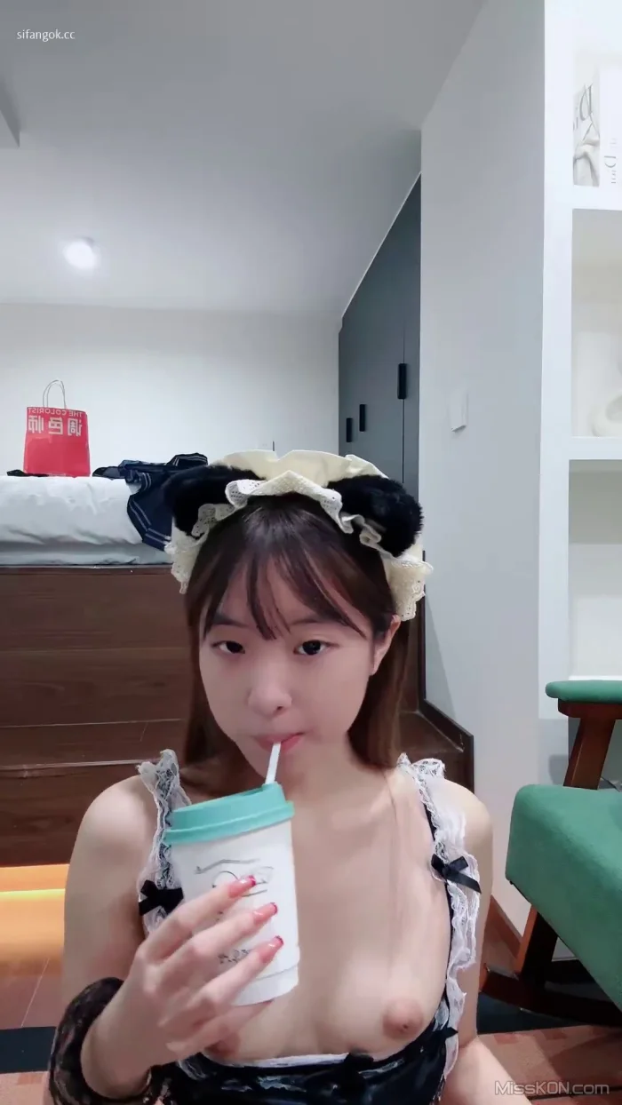 柚子: 稚嫩甜美校花 (44 photos + 5 videos) – Page 3