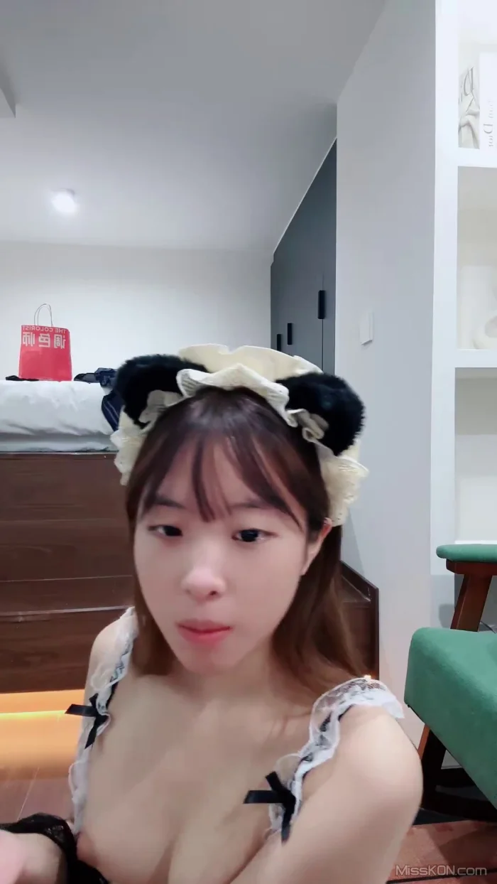 柚子: 稚嫩甜美校花 (44 photos + 5 videos) – Page 3
