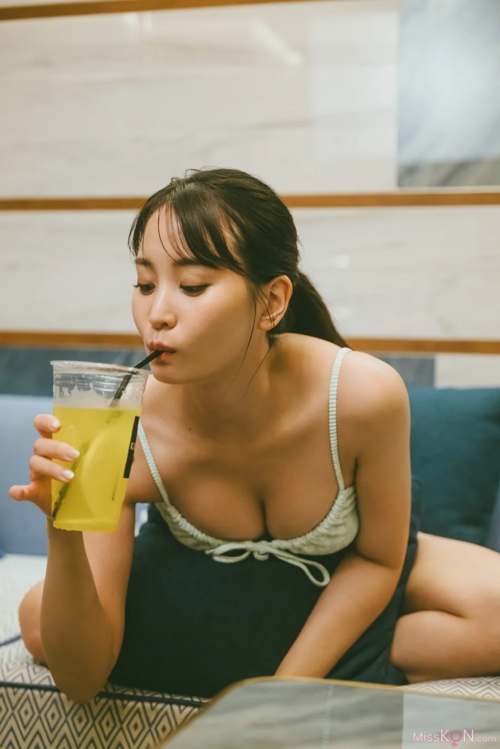 [JP] Nagao Mariya (永尾まりや): Oshi Satsu (MySPA!) (40 photos + 2 videos)