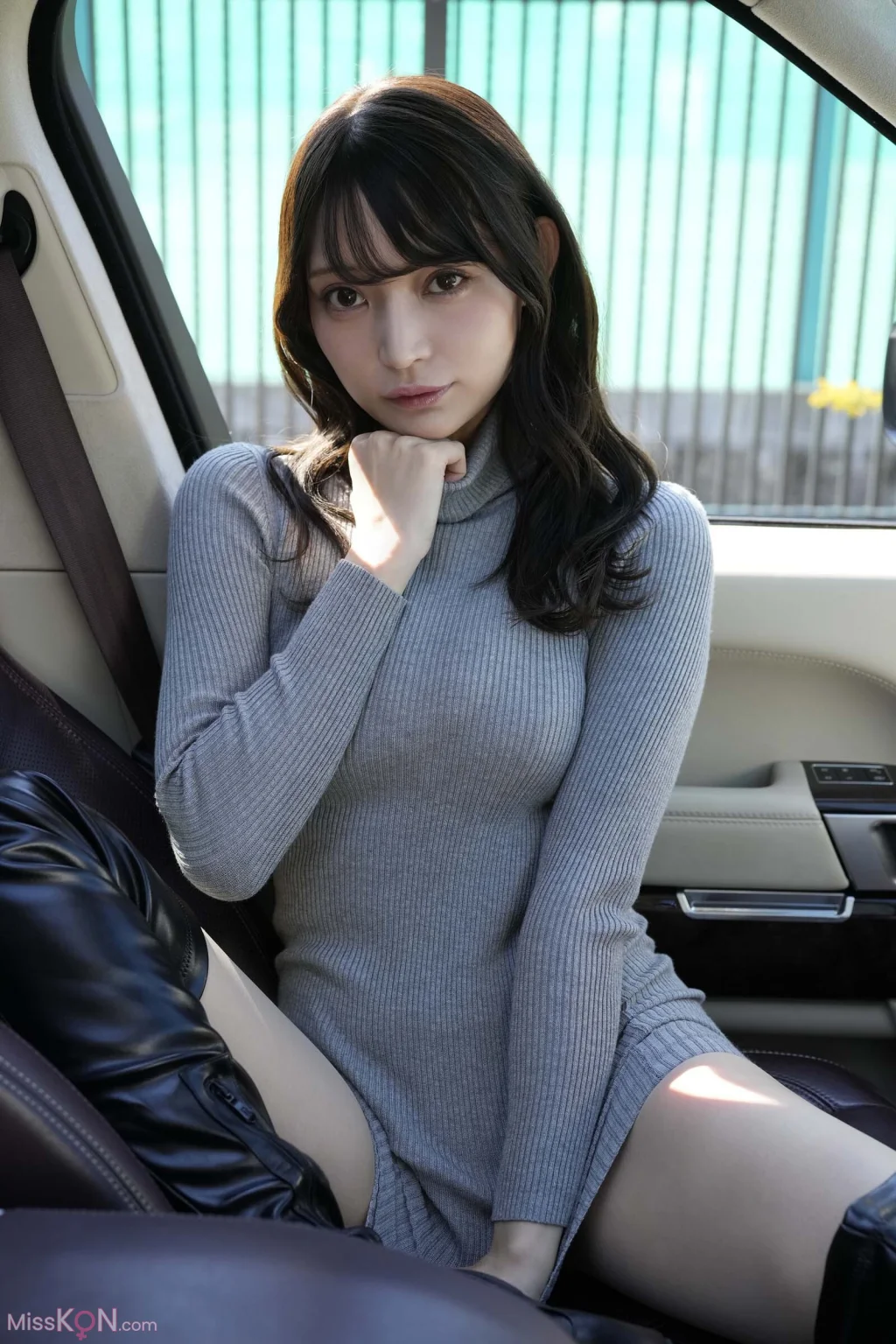 [JP] Nitori Sayaka (似鳥沙也加): デジタル写真集 秘密トリップ (デジタルブルグラ) (43 photos)
