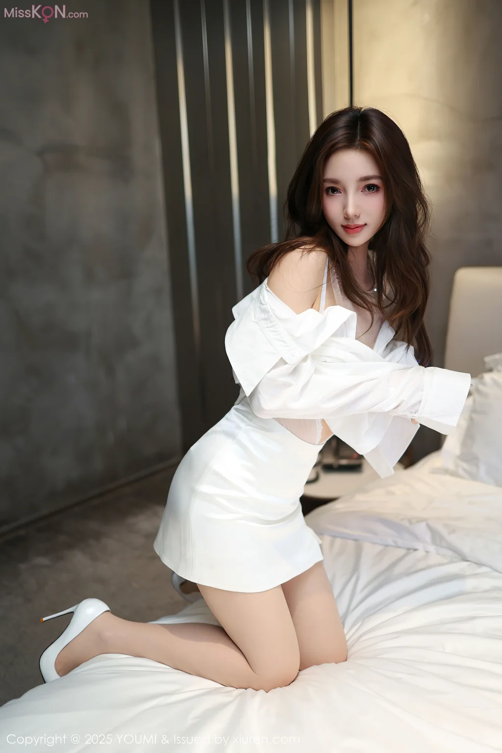 YouMi Vol.1177: 桃桃·夭夭twins (77 photos)