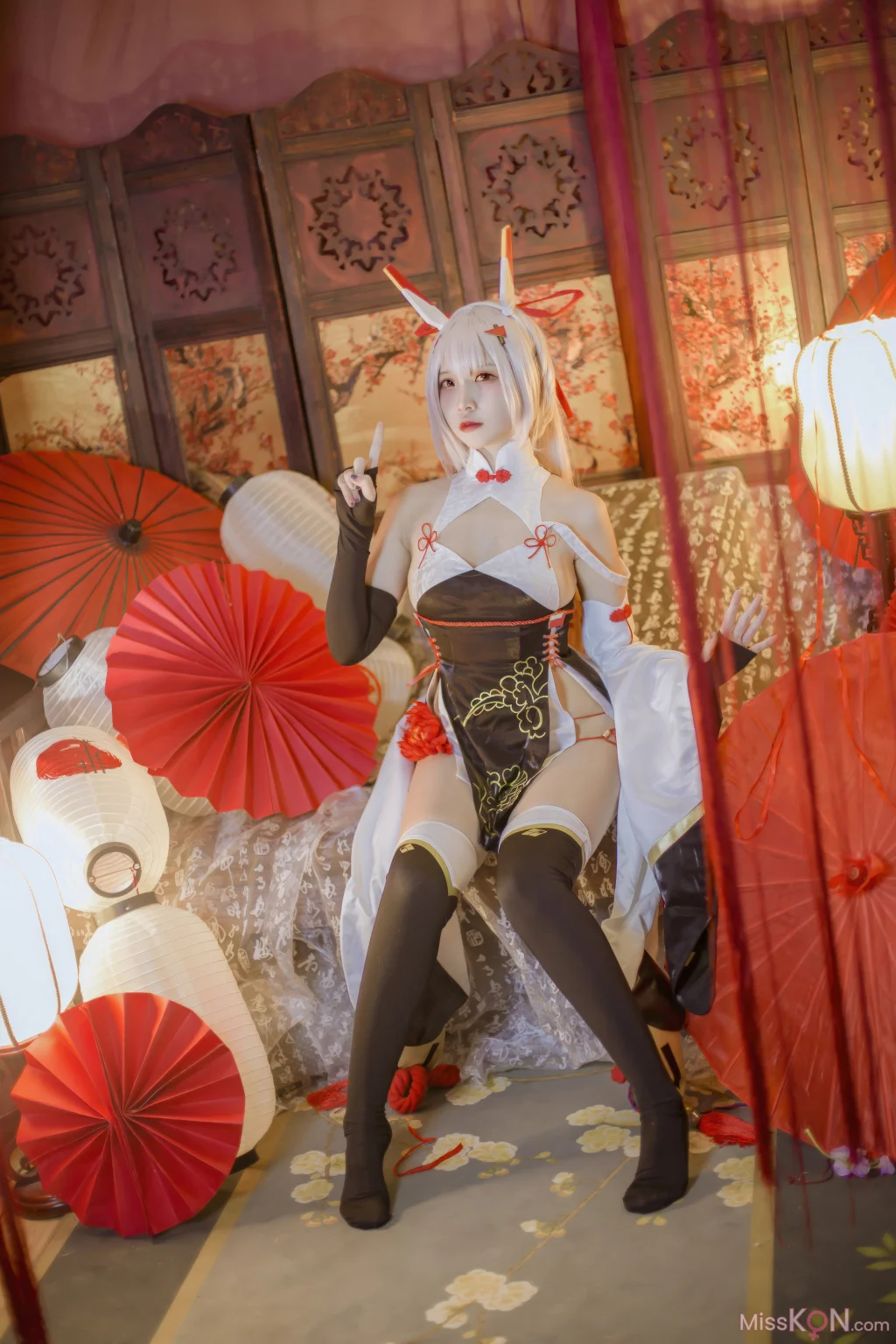 Coser@二佐Nisa: 碧蓝航线 绫波新春旗袍 (27 photos)