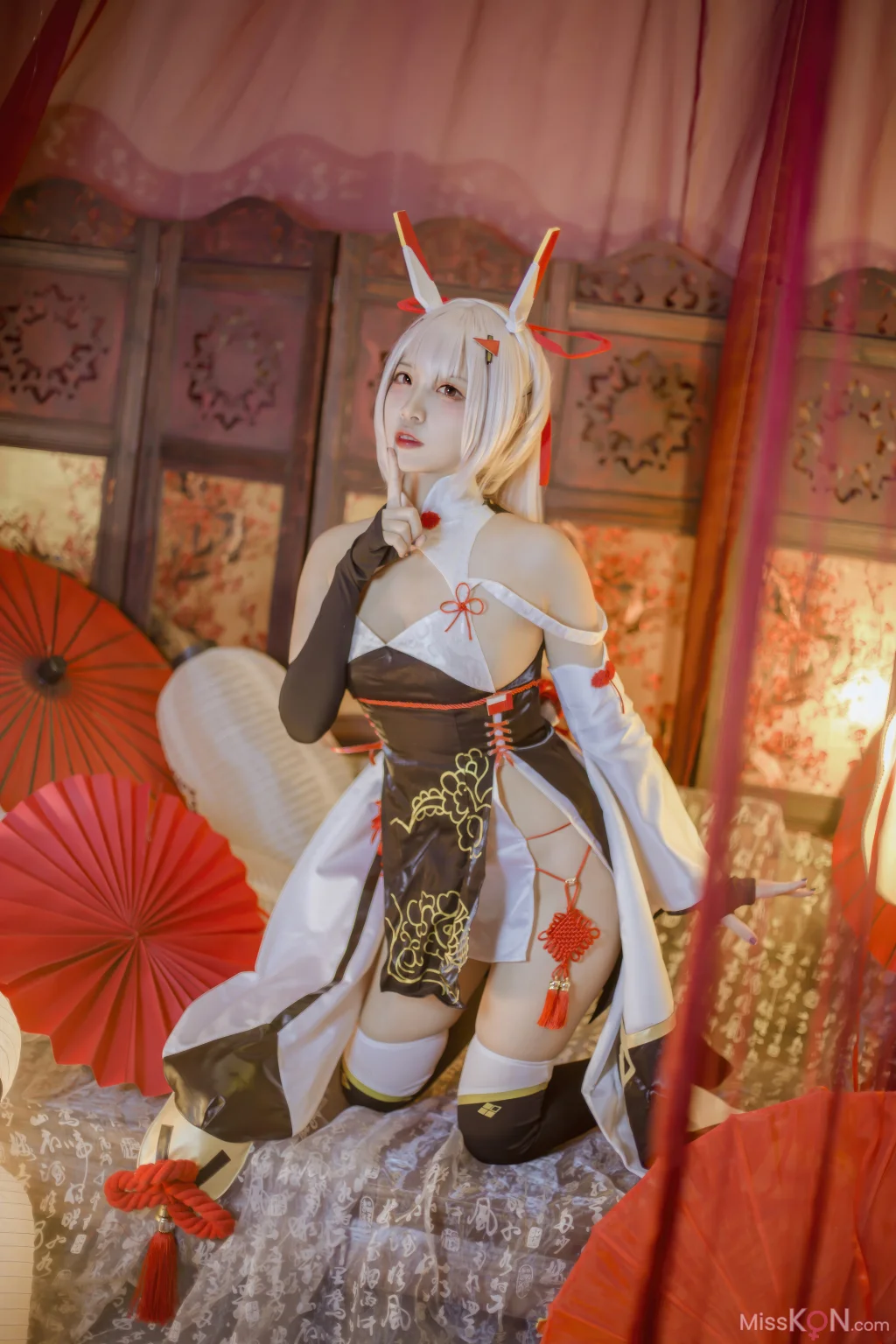 Coser@二佐Nisa: 碧蓝航线 绫波新春旗袍 (27 photos)