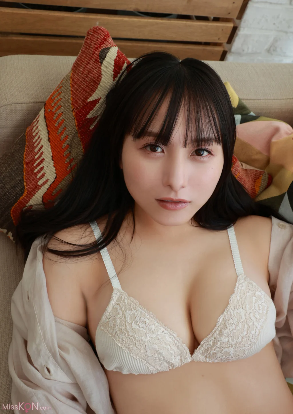 [JP] Mayu Niiya (新谷真由):『やわらかな想い出』BOMBデジタル写真集 (95 photos) – Page 2