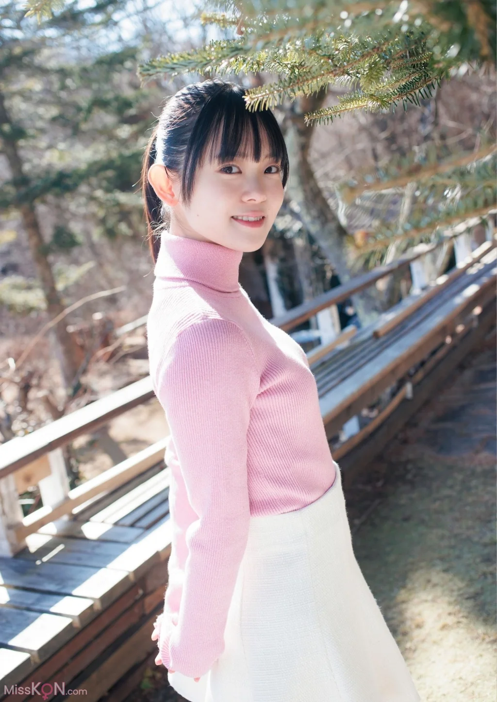 [JP] Nozomi Nirei (楡井希実):【デジタル限定 YJ PHOTO BOOK】写真集「可愛すぎて爆発する」 (54 photos)