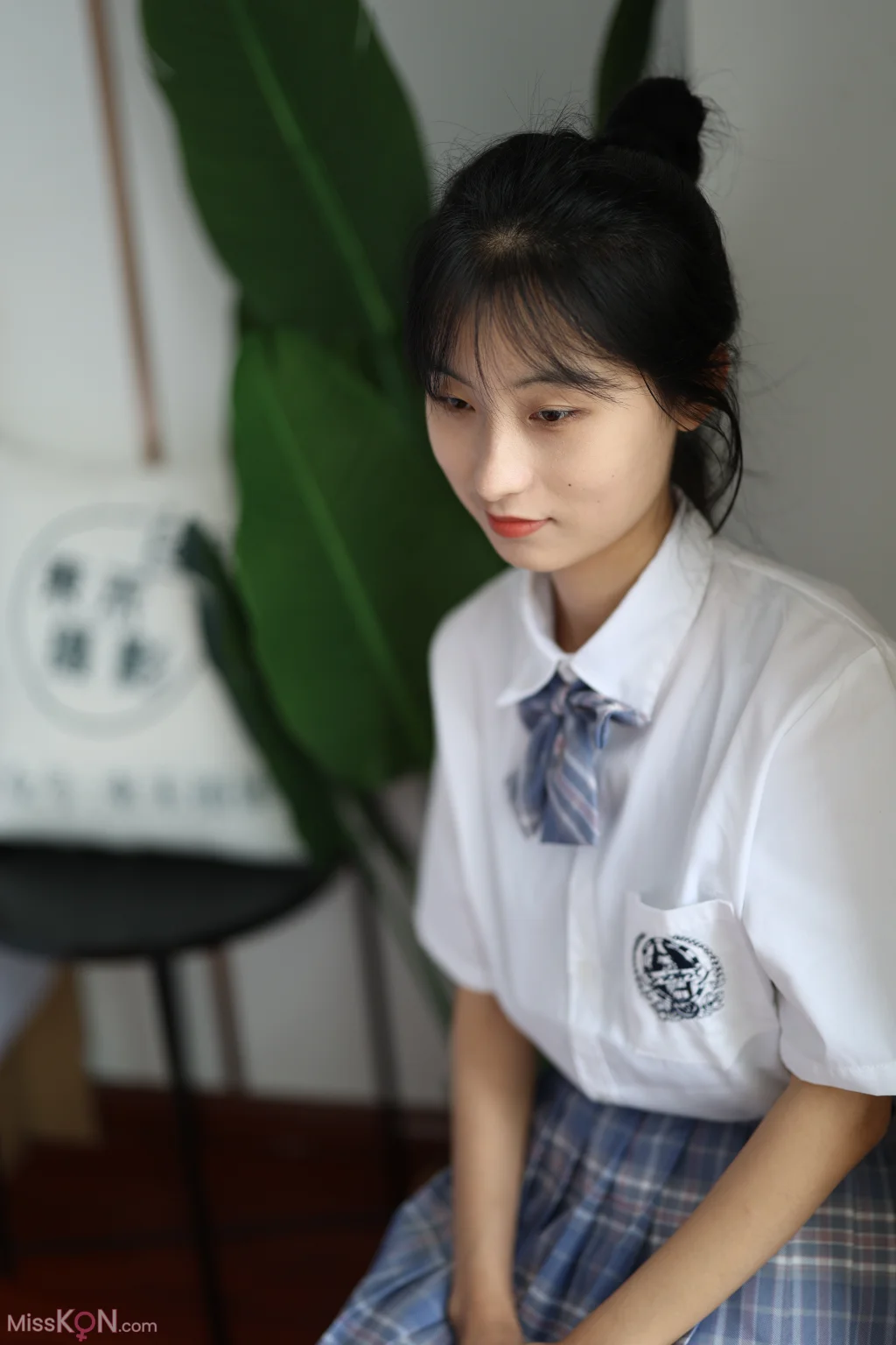 [三禾摄影] No.001: 雪雪 室内JK (275 photos)