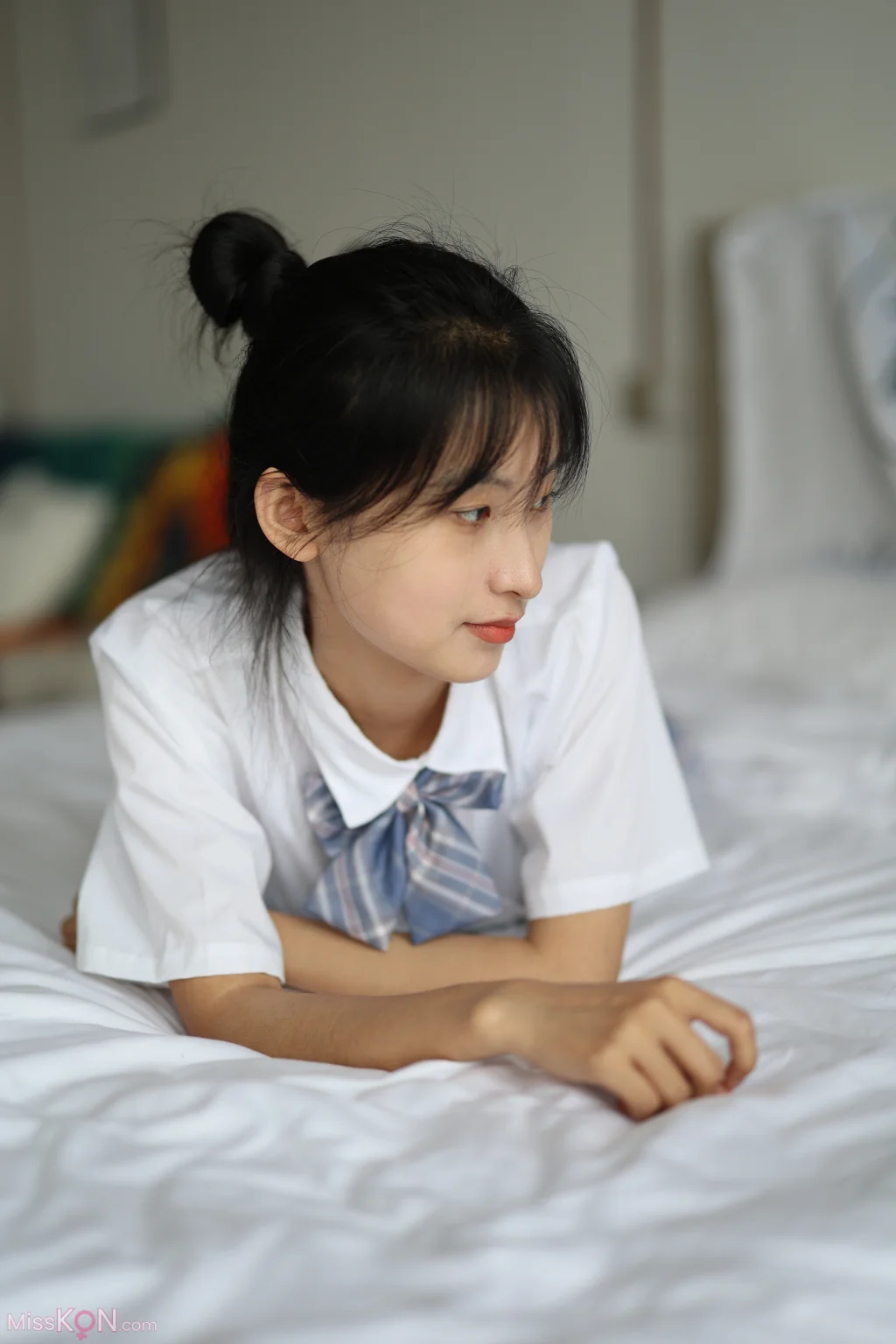 [三禾摄影] No.001: 雪雪 室内JK (275 photos) – Page 2