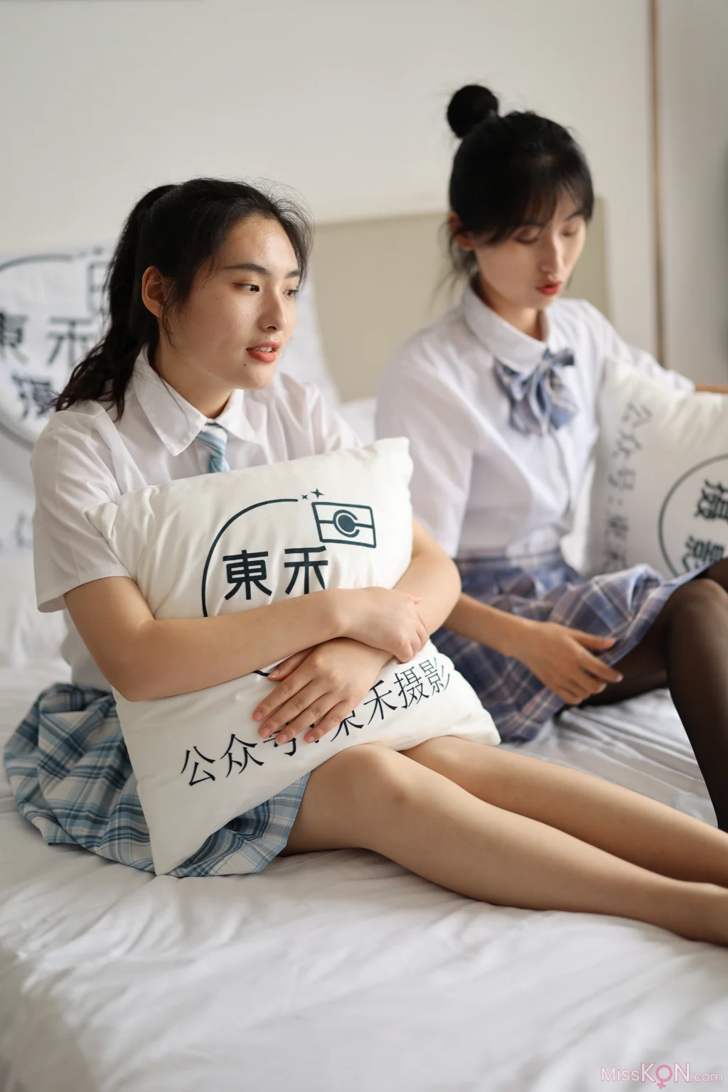 [三禾摄影] No.002: 双人JK (345 photos + 2 videos)