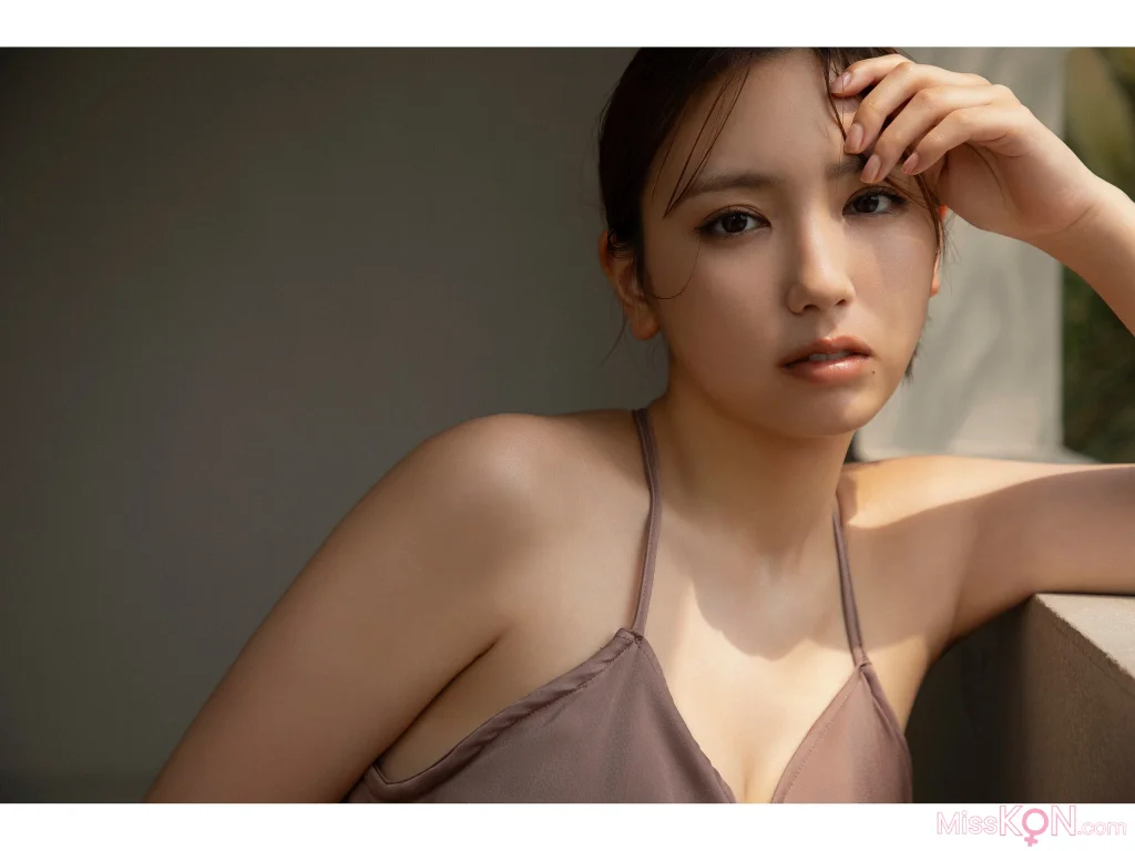 [JP] Sawaguchi Aika (沢口愛華): FLASHデジタル写真集 Silent Heat (85 photos) – Page 2