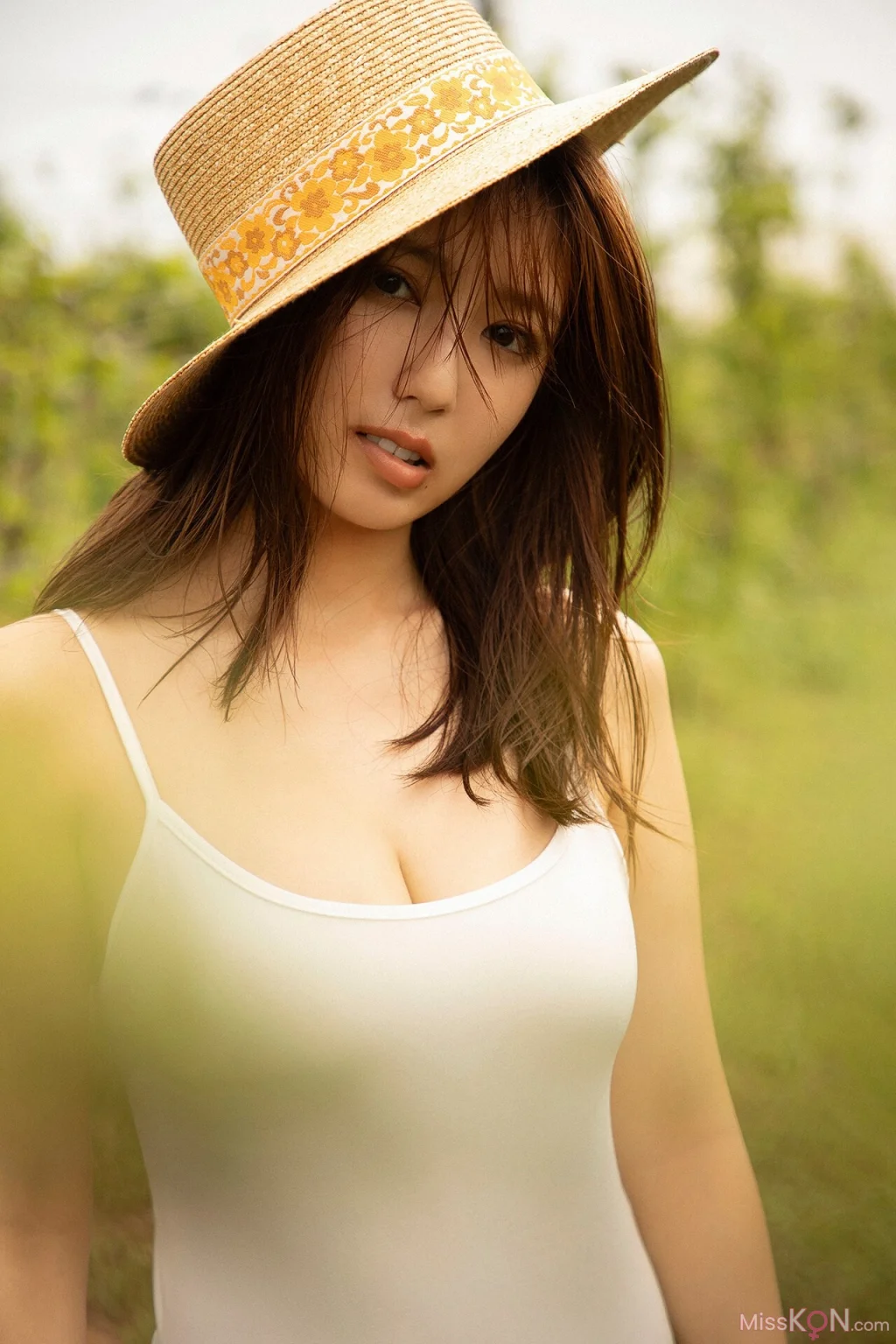 [JP] Sawaguchi Aika (沢口愛華): FLASHデジタル写真集 Silent Heat (85 photos) – Page 4