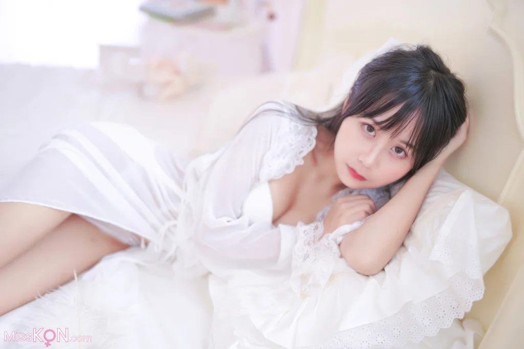 Coser@萌芽儿o0: 白茶清欢 (22 photos)