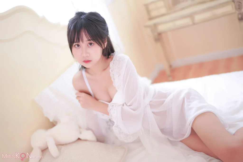 Coser@萌芽儿o0: 白茶清欢 (22 photos)