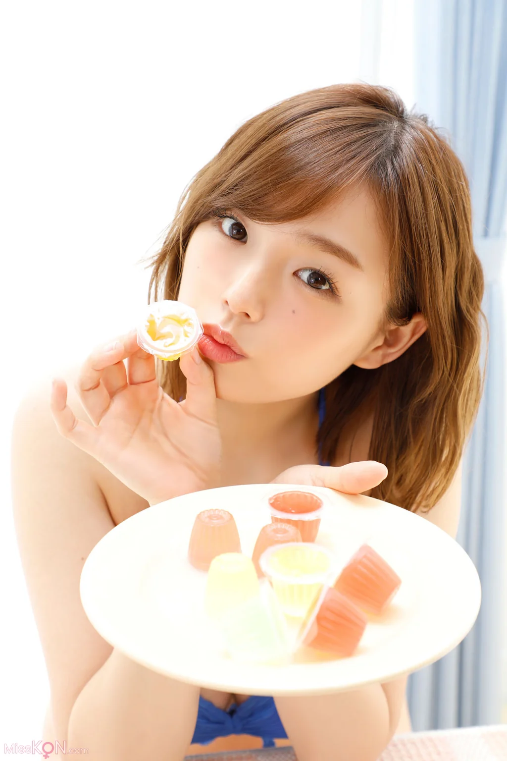 [JP] Ai Shinozaki (篠崎愛):【増量版】愛 My Me 必撮！まるごと☆ (101 photos) – Page 2