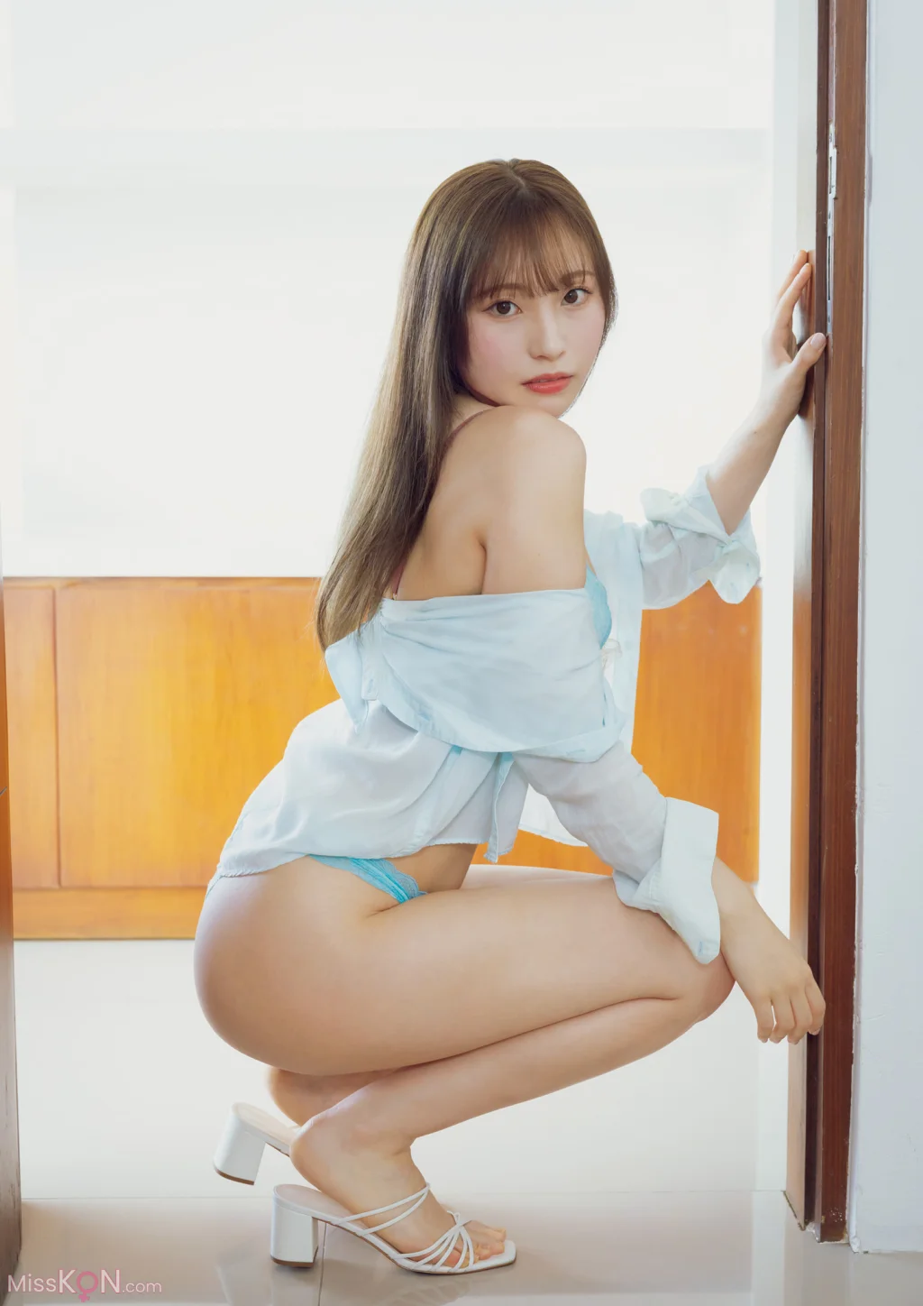 [JP] Saaya Kawagoe (川越紗彩): 1st写真集 なんとかなるなる (148 photos) – Page 2