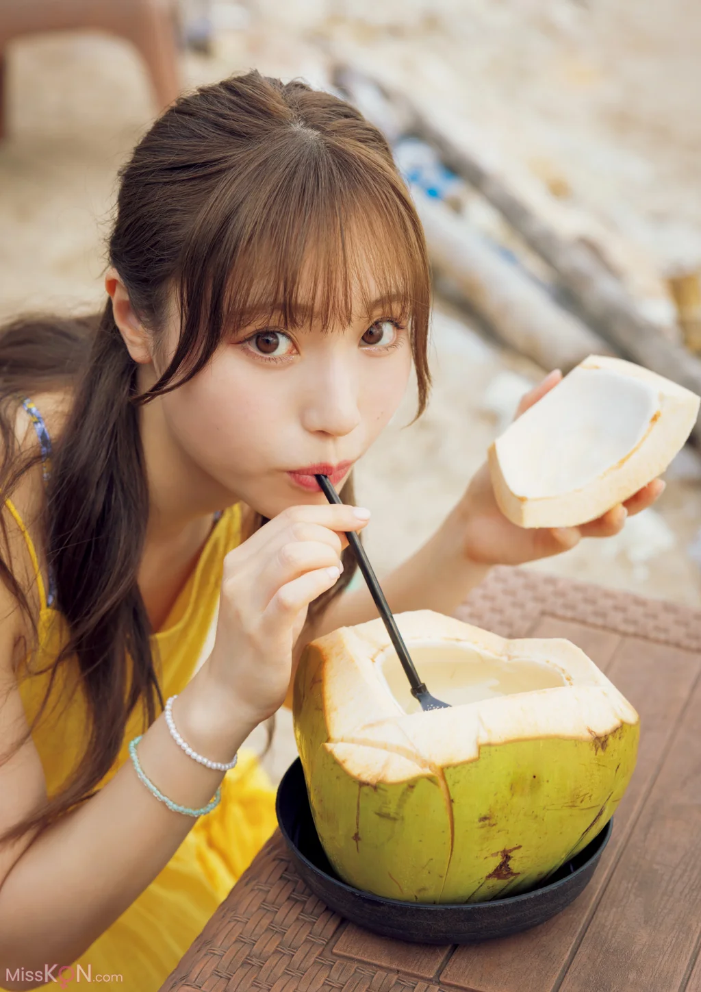 [JP] Saaya Kawagoe (川越紗彩): 1st写真集 なんとかなるなる (148 photos) – Page 5