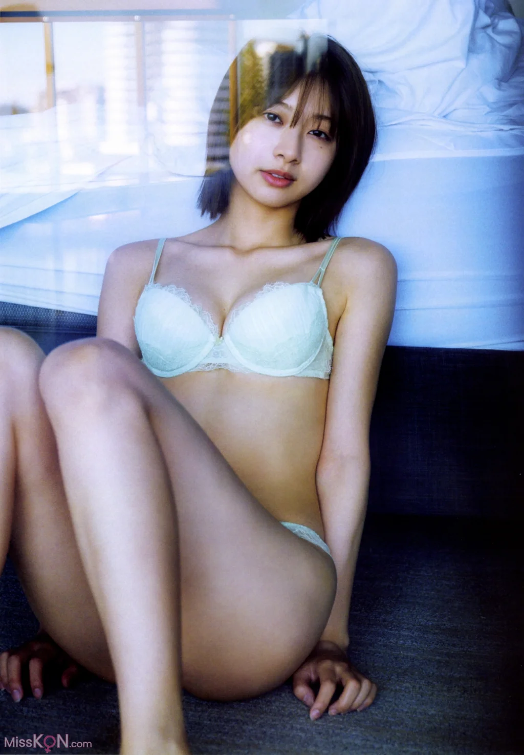 [JP] Suzuka Tomita (富田鈴花): 日向坂46 写真集 鈴花サーキット (163 photos) – Page 3