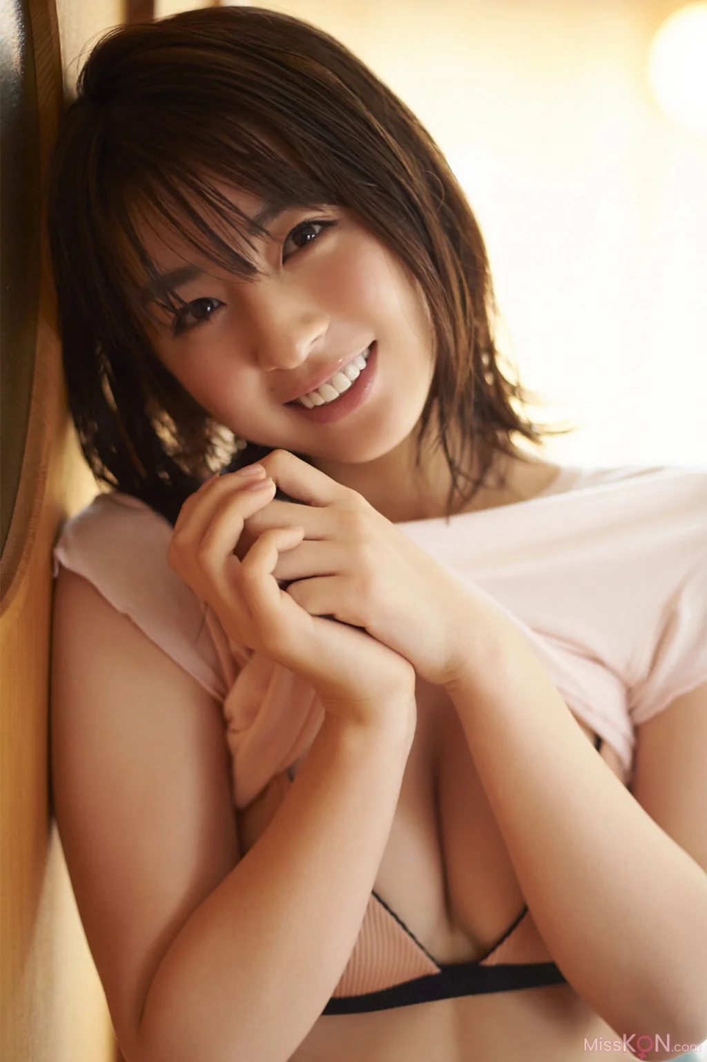 [JP] Yanagi Yurina (柳ゆり菜): FRIDAYデジタル写真集 「一緒に一泊旅行 Vol.2」 (88 photos) – Page 2
