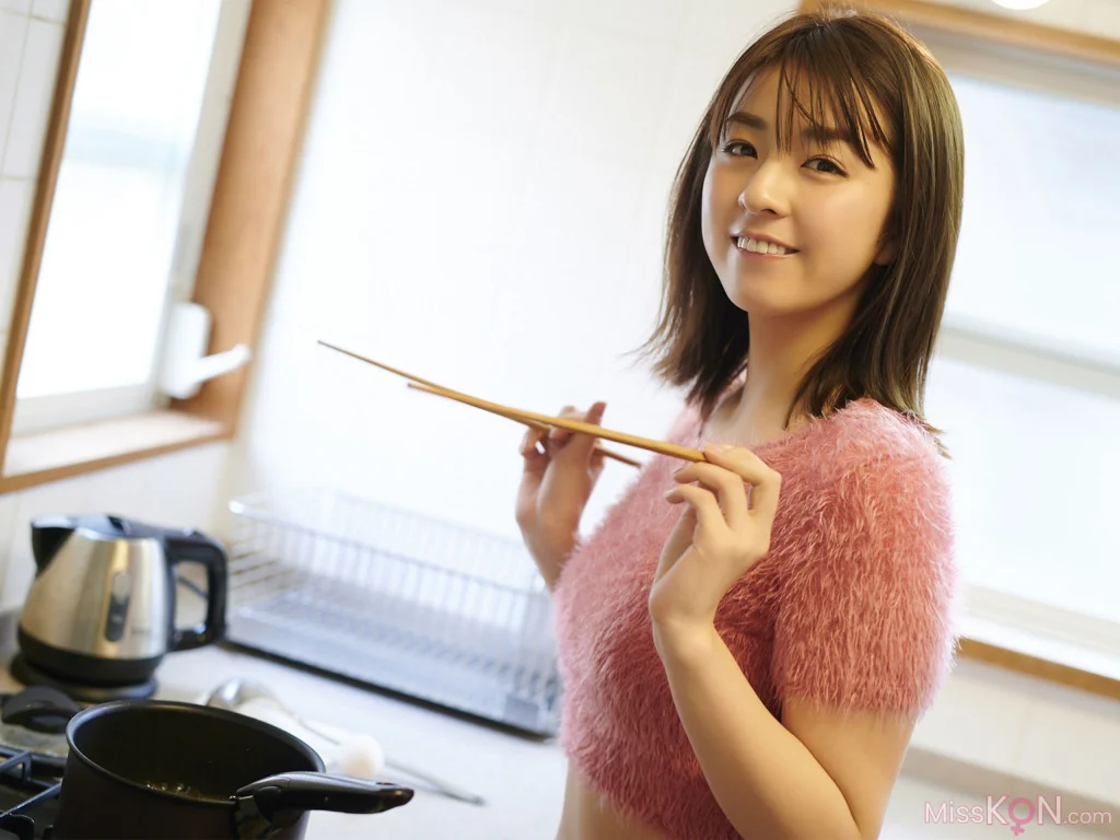 [JP] Yanagi Yurina (柳ゆり菜): FRIDAYデジタル写真集 「一緒に一泊旅行 Vol.2」 (88 photos) – Page 2
