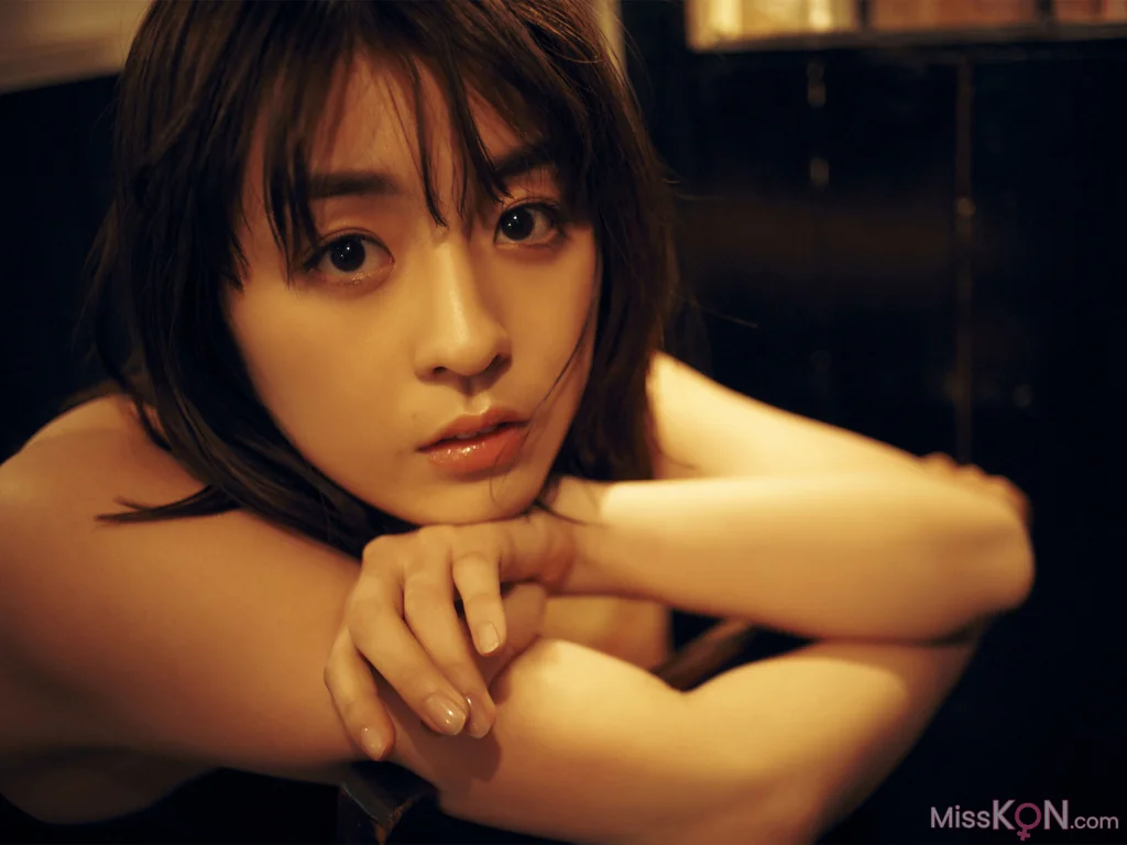 [JP] Yanagi Yurina (柳ゆり菜): FRIDAYデジタル写真集 「一緒に一泊旅行 Vol.2」 (88 photos) – Page 3
