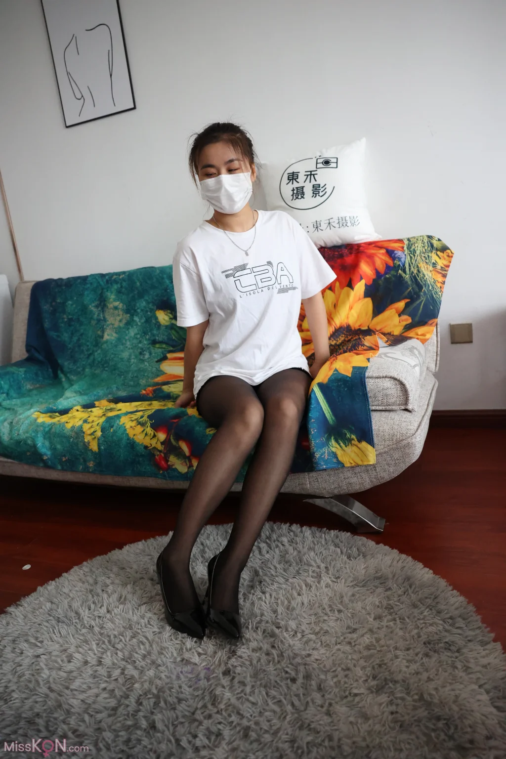 [三禾摄影] No.004: 黑丝大腿袜 (169 photos)