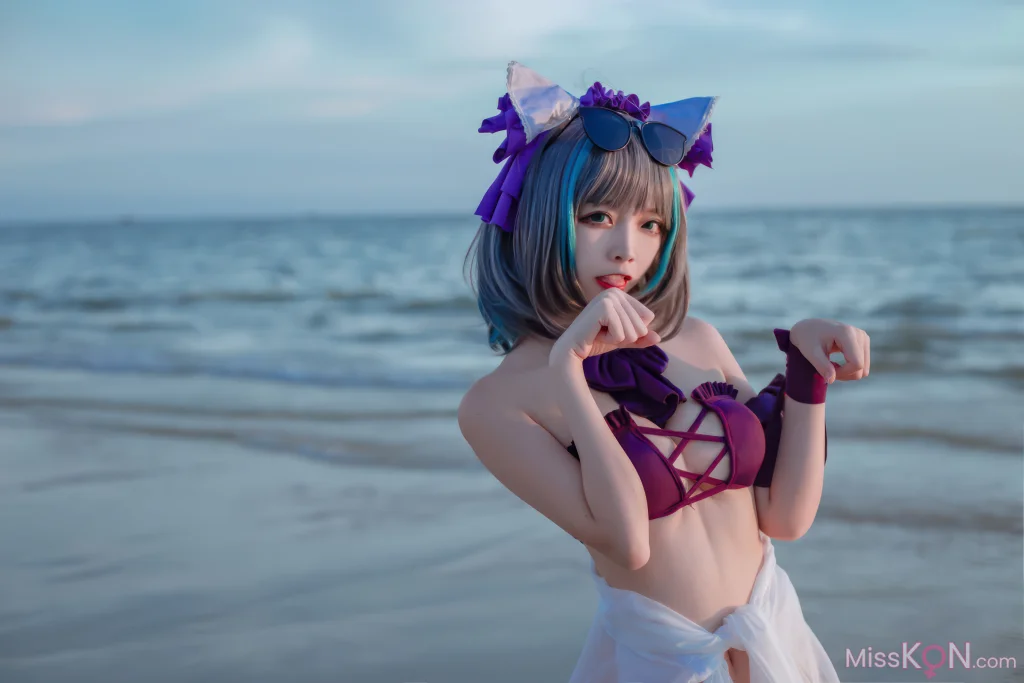 Coser@二佐Nisa: 碧蓝航线-柴郡泳装 (30 photos)
