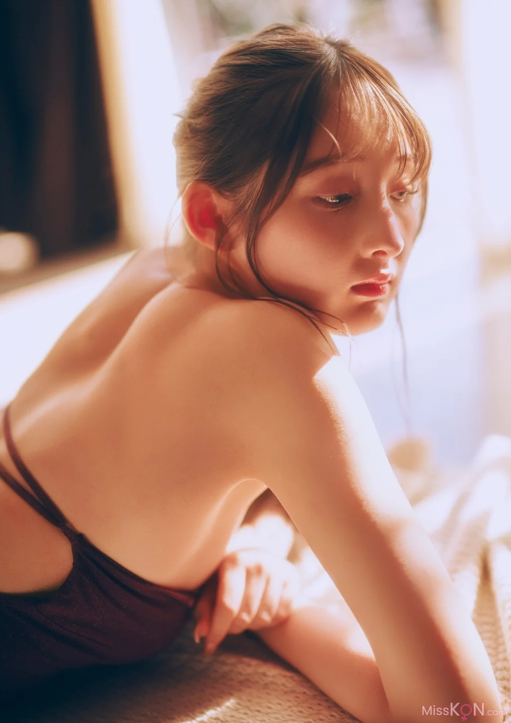 [JP] Cecile Nana (菜那セシル): BUBKAデジタル写真集 「冬のヒロイン」 (57 photos) – Page 4