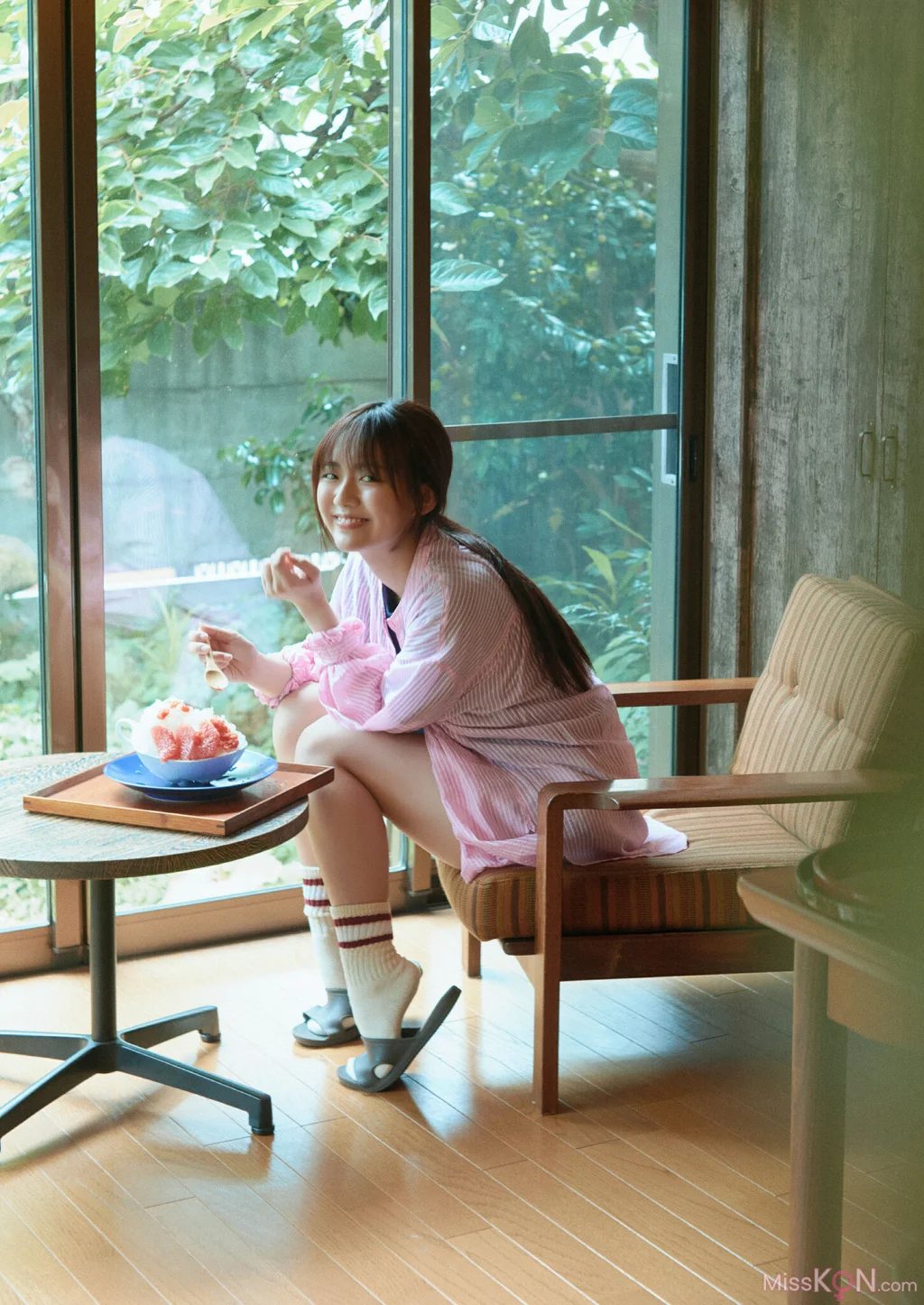 [JP] Toyoda Runa (豊田ルナ): 【デジタル限定】写真集 『 るんちゃんといっしょ。 』 (ワニブックス デジタル写真集) (86 photos) – Page 4