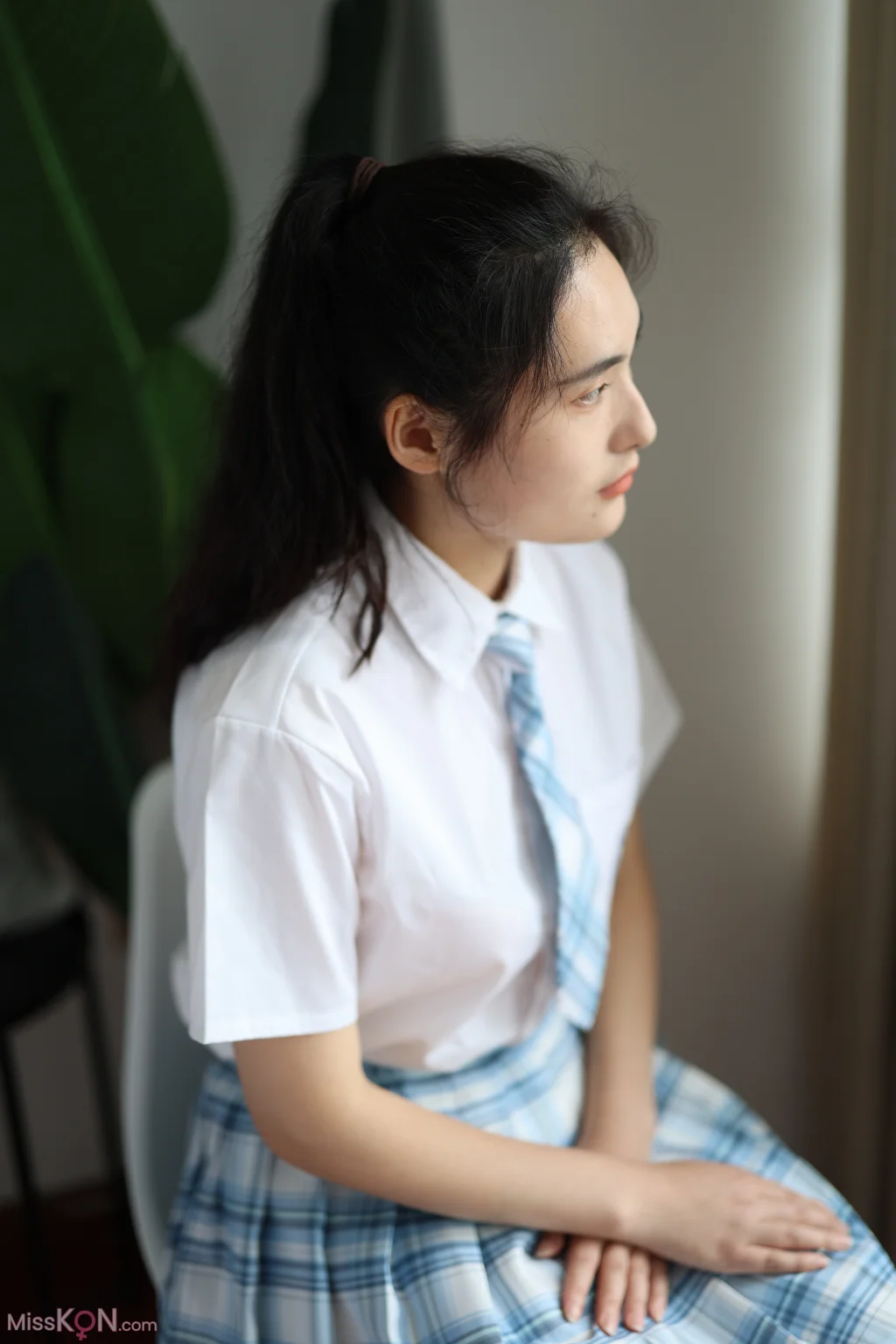 [三禾摄影] No.005: 肉丝大腿袜 (183 photos)