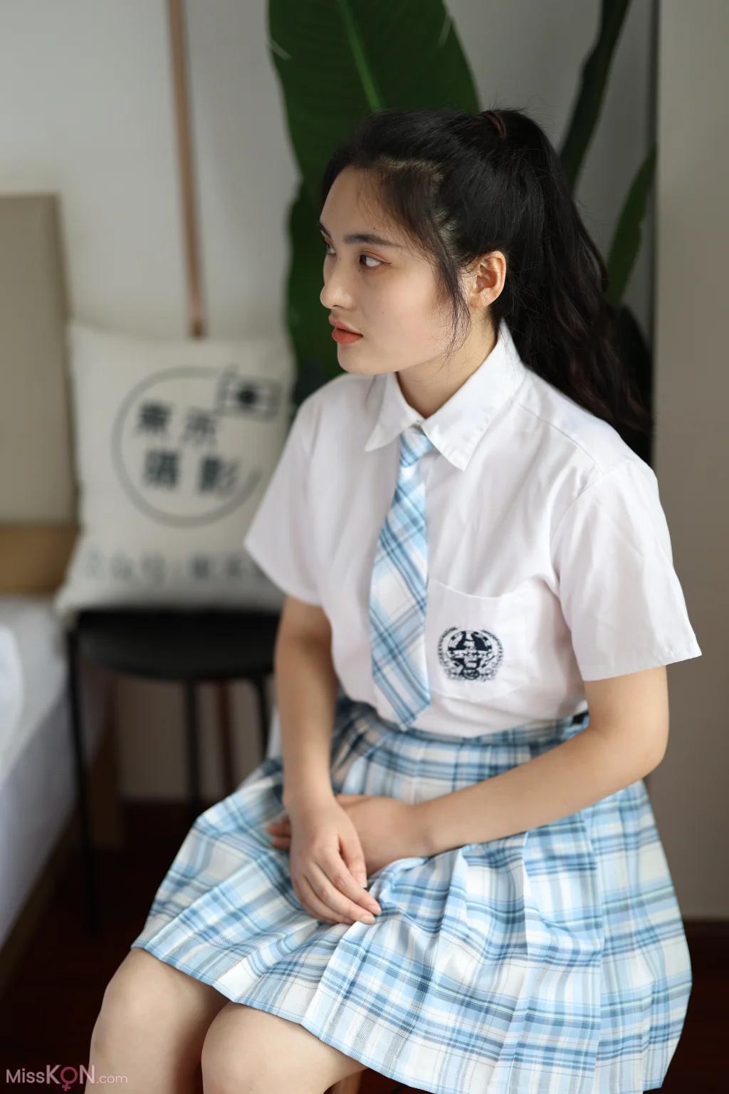 [三禾摄影] No.005: 肉丝大腿袜 (183 photos)