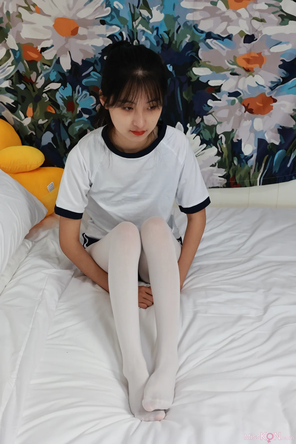[三禾摄影] No.007: 体操服白袜 (177 photos + 3 videos) – Page 2