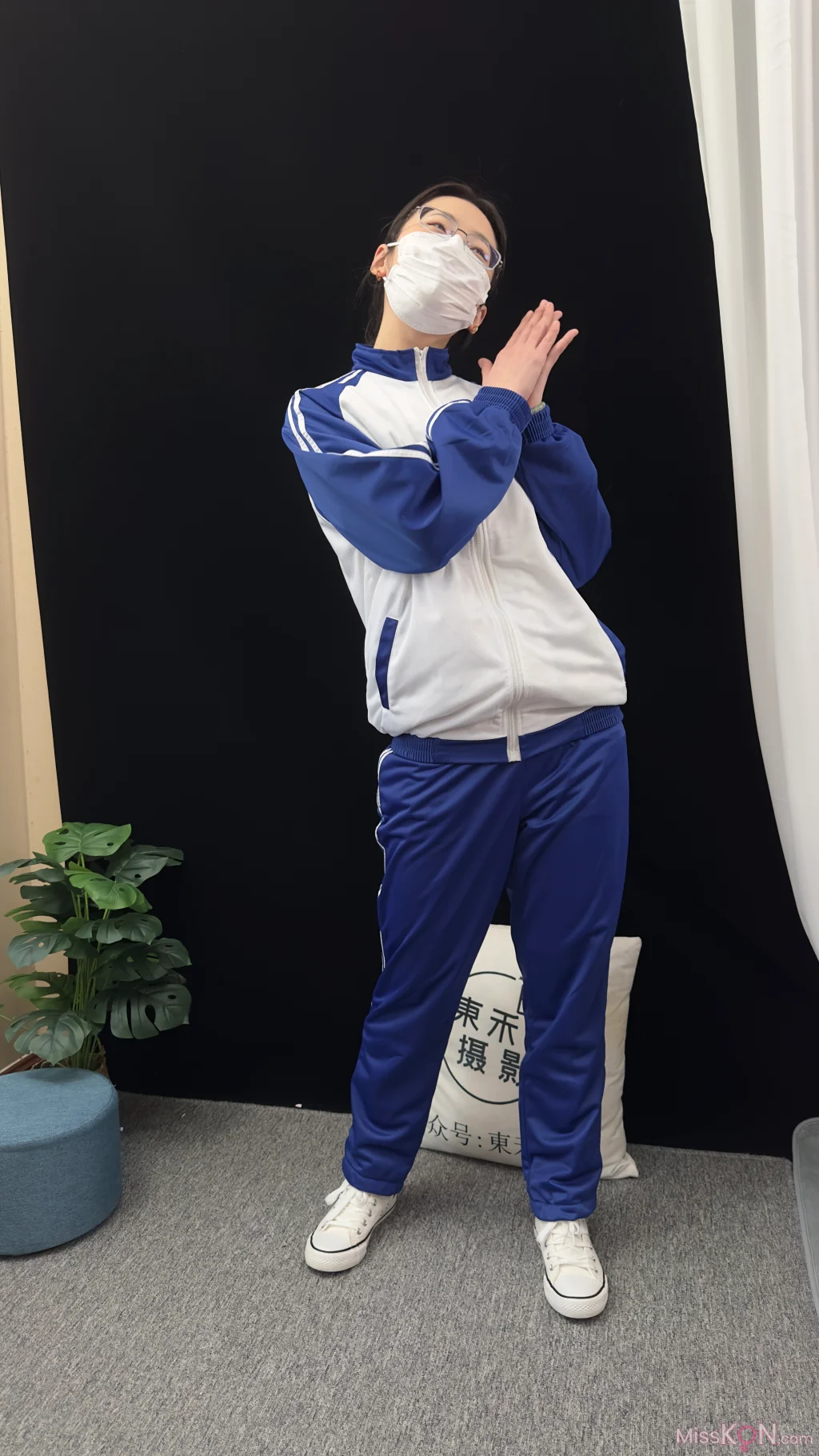 [三禾摄影] No.008: 校服 帆布鞋 船袜 短丝 (153 photos + 3 videos)