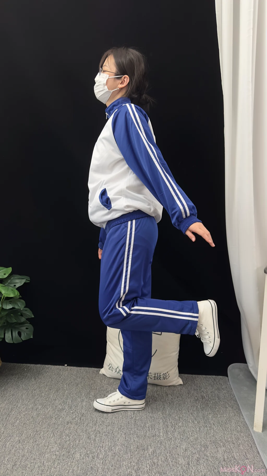[三禾摄影] No.008: 校服 帆布鞋 船袜 短丝 (153 photos + 3 videos)