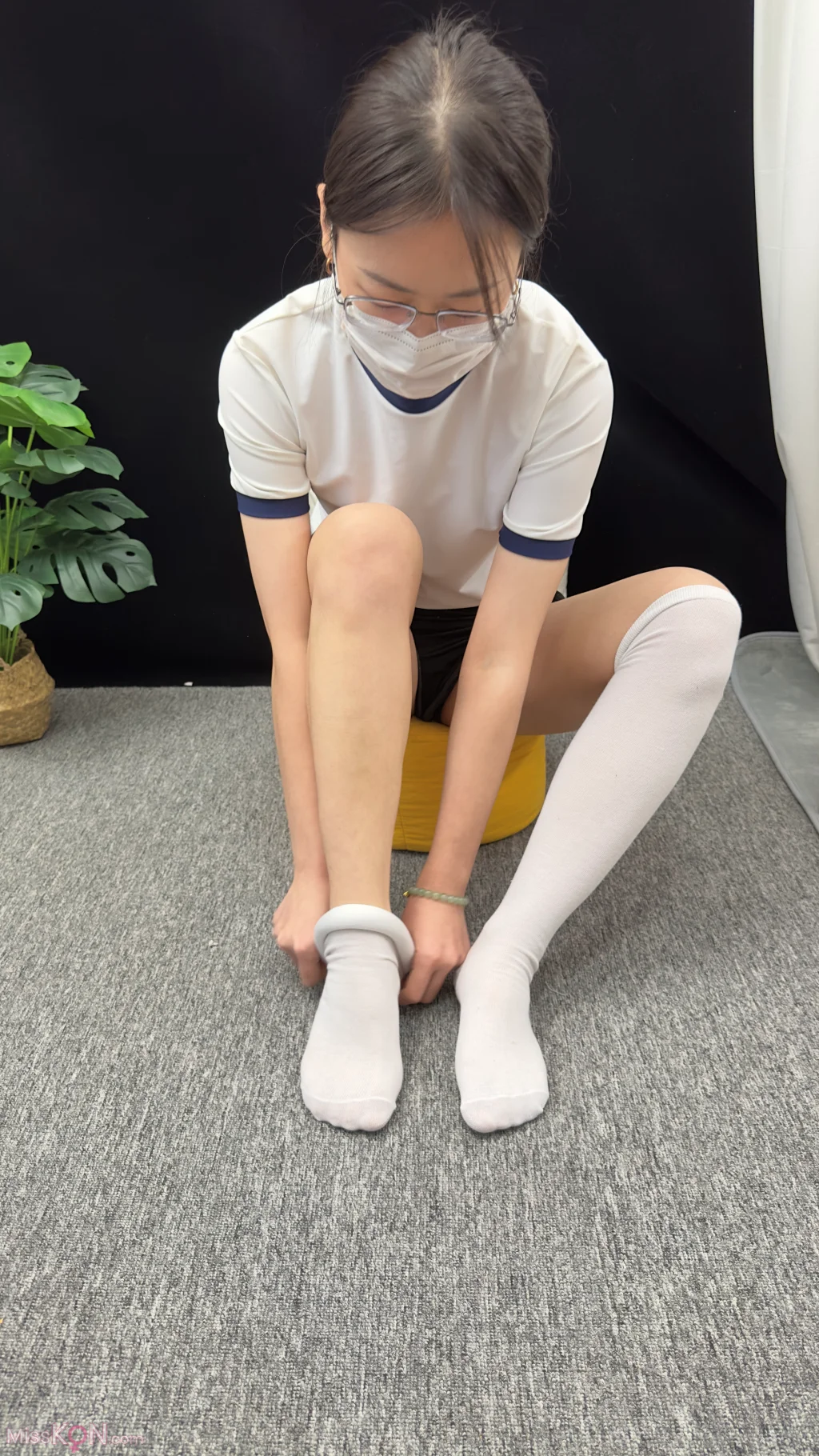 [三禾摄影] No.009: 体操服 过膝棉袜 (140 photos + 1 video) – Page 2
