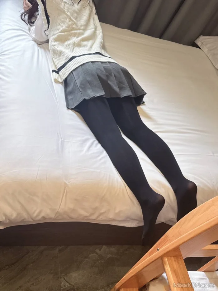 轻语舞蹈生: 极品约拍合集 艺校舞蹈学生妹 (105 photos + 18 videos) – Page 2