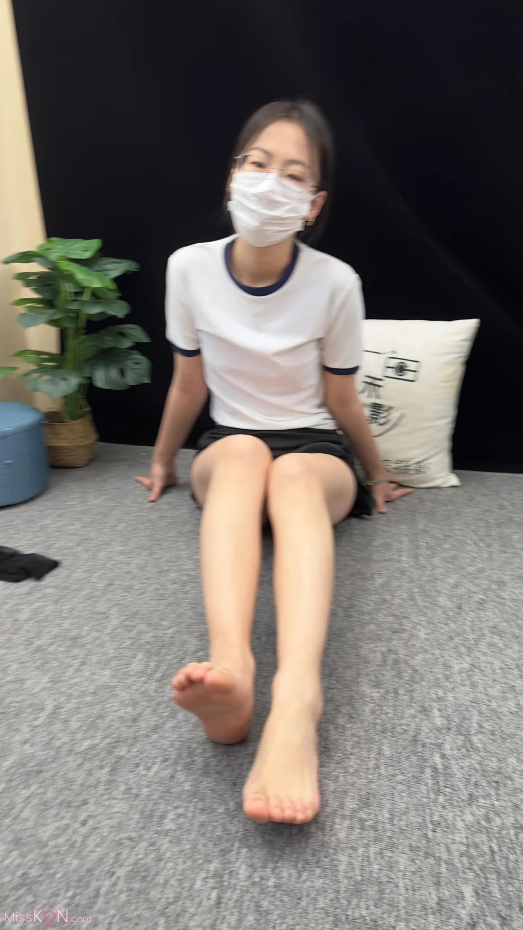 [三禾摄影] No.010: 日式体操服 裸足 (136 photos + 1 video)