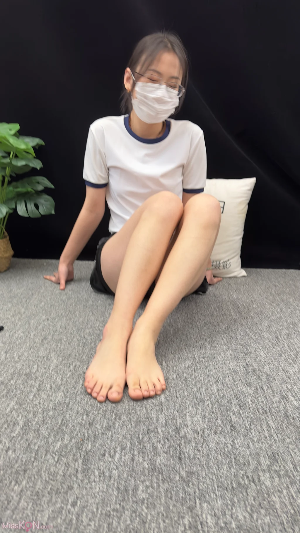 [三禾摄影] No.010: 日式体操服 裸足 (136 photos + 1 video)