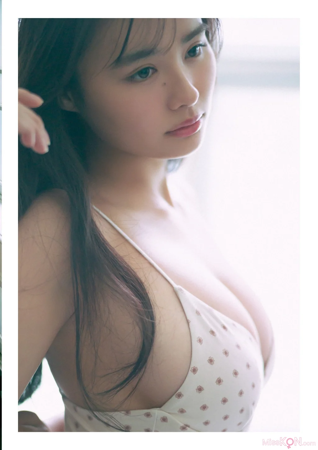 [JP] Cocoro Toyoshima (豊島心桜):【デジタル限定 YJ PHOTO BOOK】写真集「華・満・寛・進」 (56 photos) – Page 3