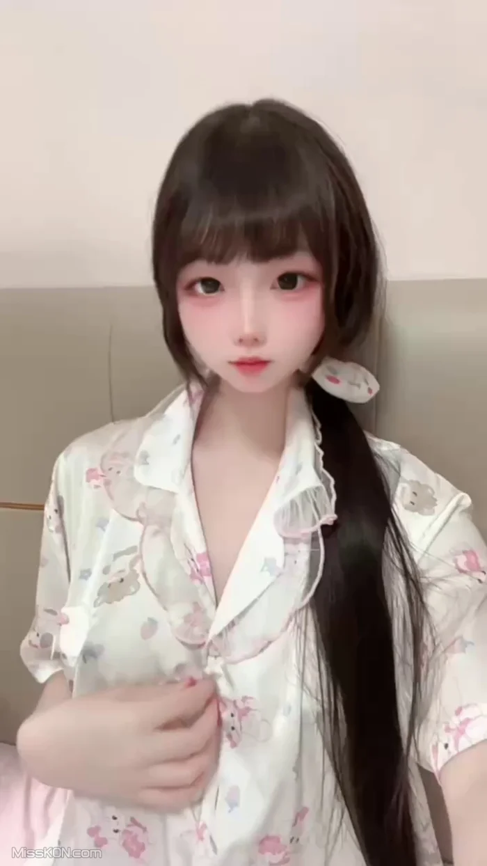 软酱(坏小狗): 清纯少女 最新门槛 反差少萝 (54 photos + 8 videos) – Page 2